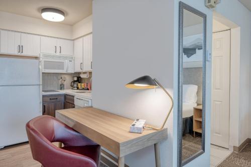 staybridge suites allentown bethlehem airport by ihg