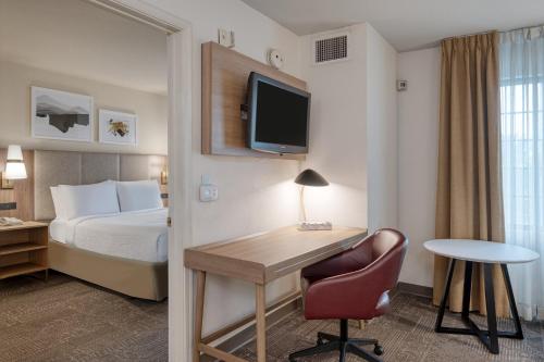 staybridge suites allentown bethlehem airport by ihg