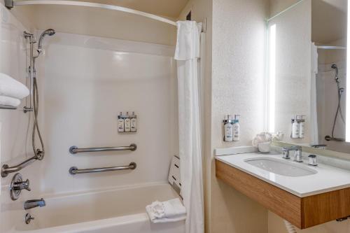 staybridge suites allentown bethlehem airport by ihg