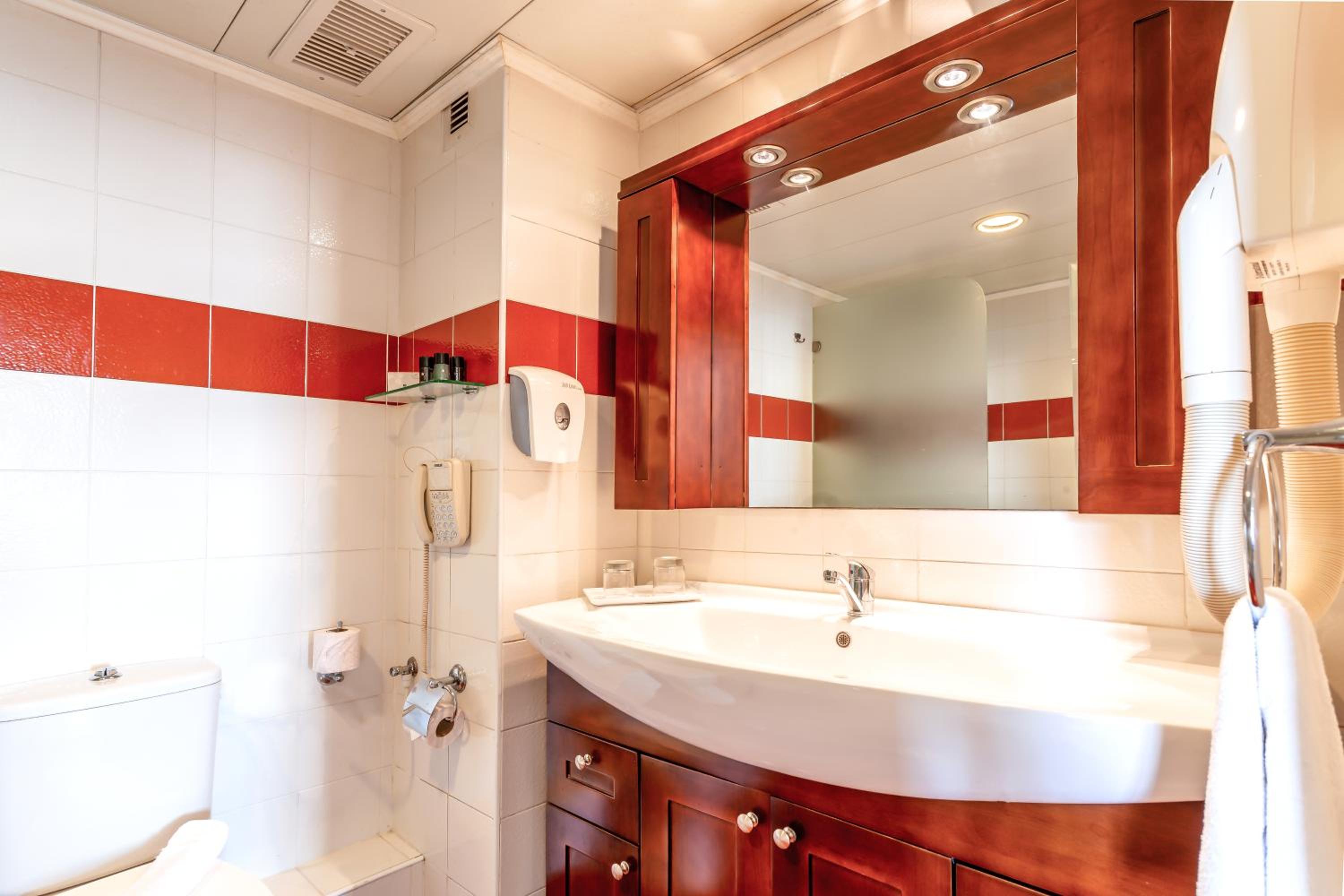 jerusalem gate hotel