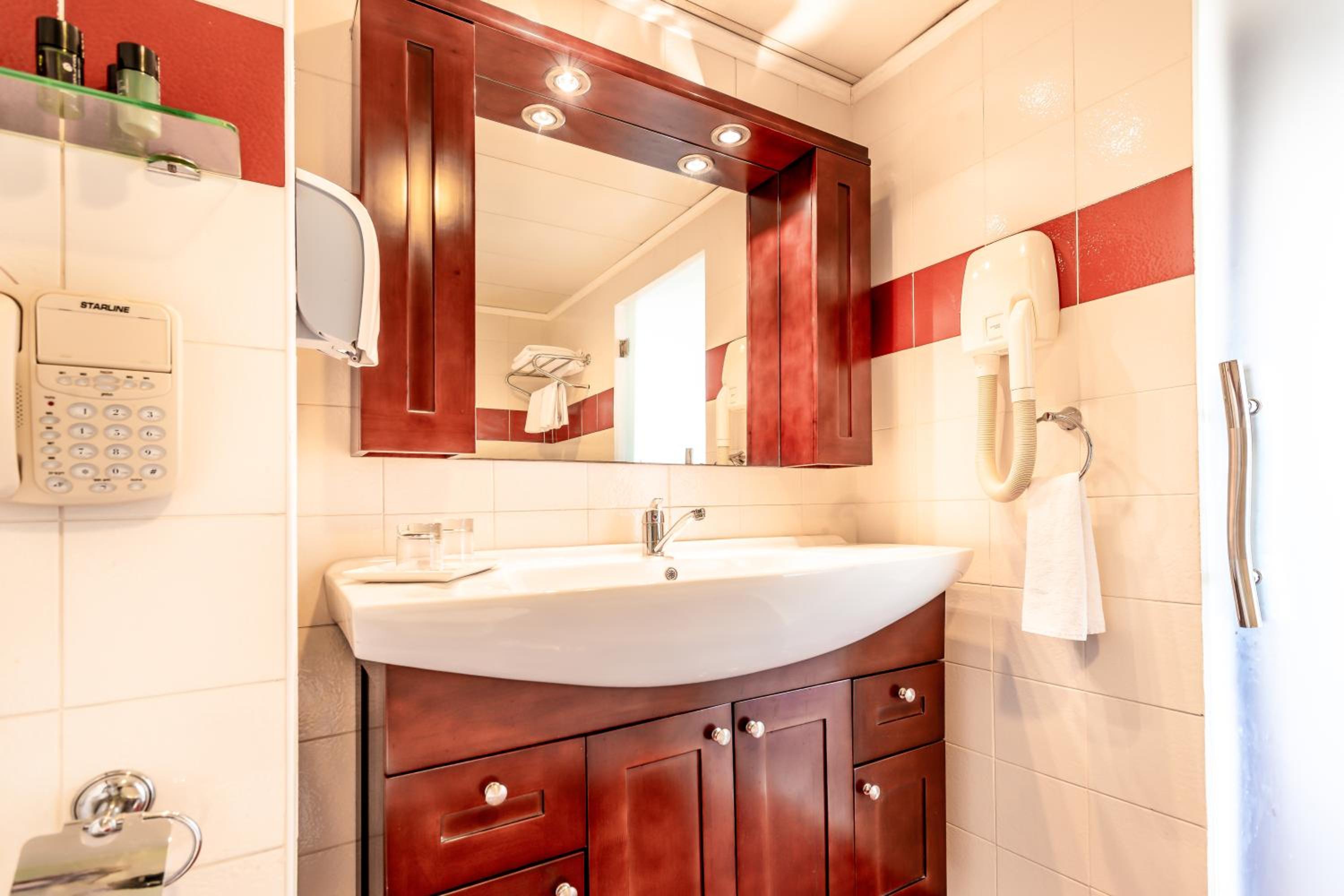 jerusalem gate hotel