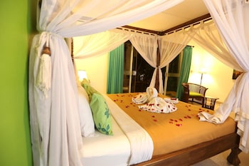 aquarius beach hotel