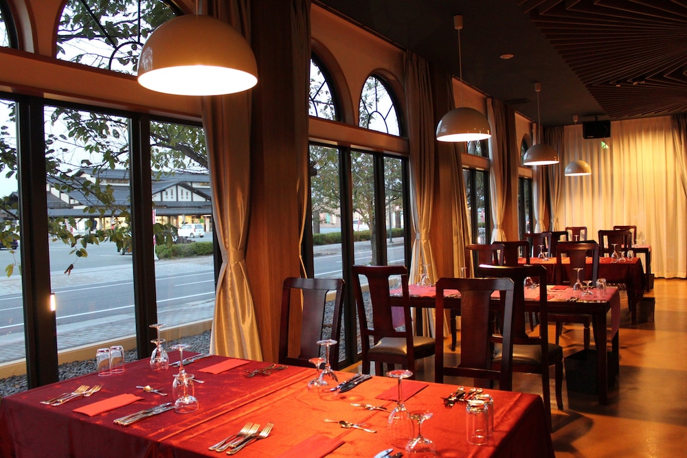 hotel symphony annex