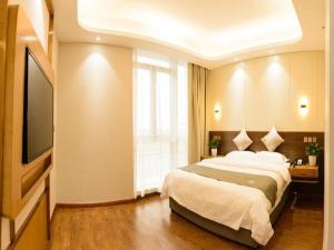 greentree eastern rizhao high speed railway station hotel