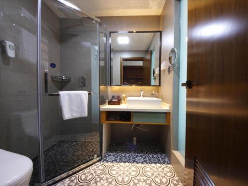gem hotel hefei feidong county high speed railway