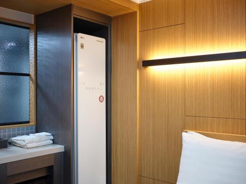 s stay hotel