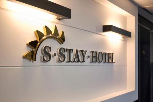 s stay hotel