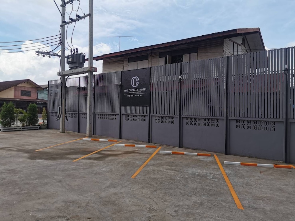 the cottage hotel udon thani