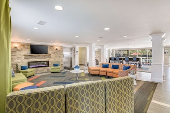mainstay suites columbus next to fort moore