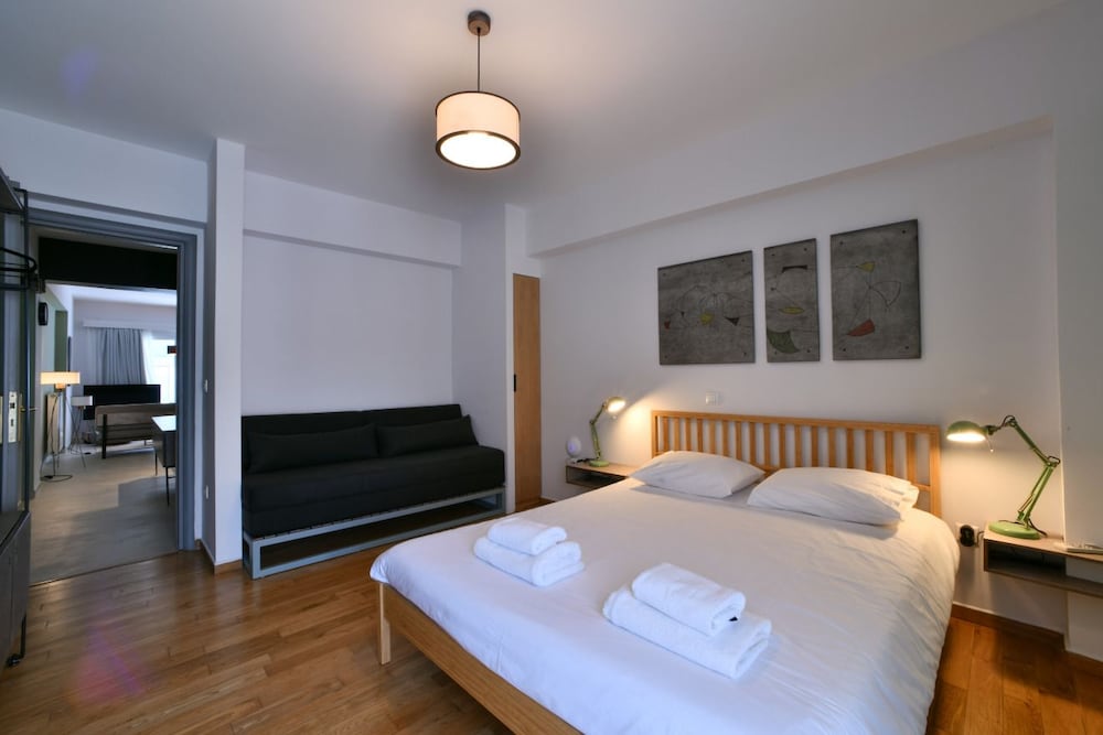 olala soho apartments