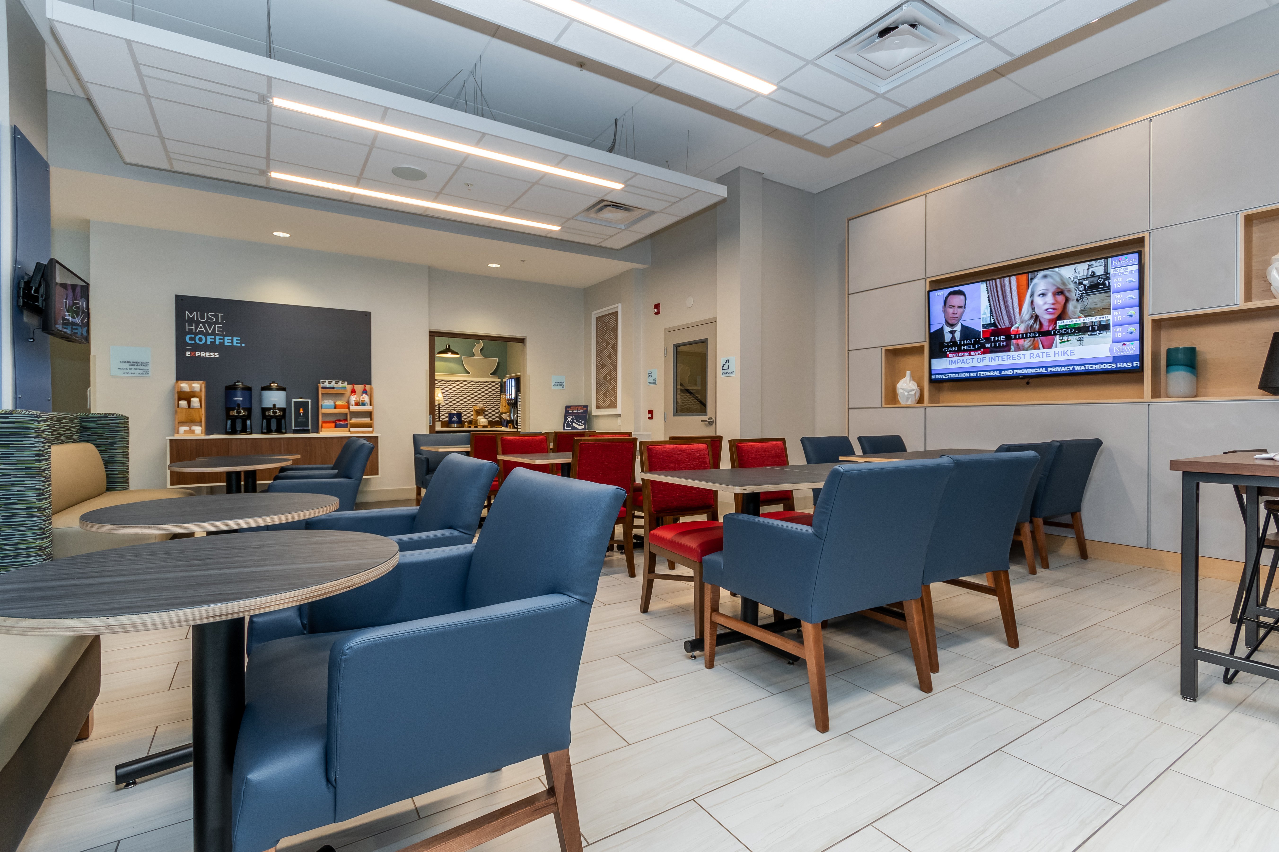 holiday inn express and suites chilliwack east an ihg hotel