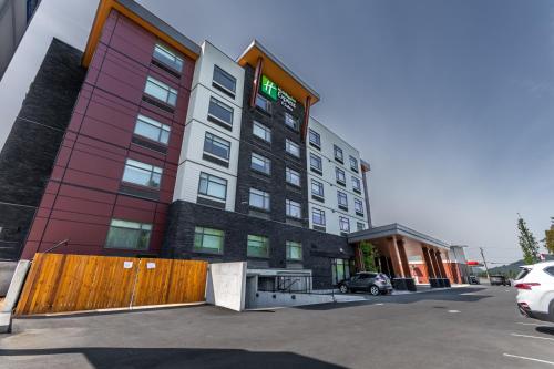 holiday inn express and suites chilliwack east an ihg hotel