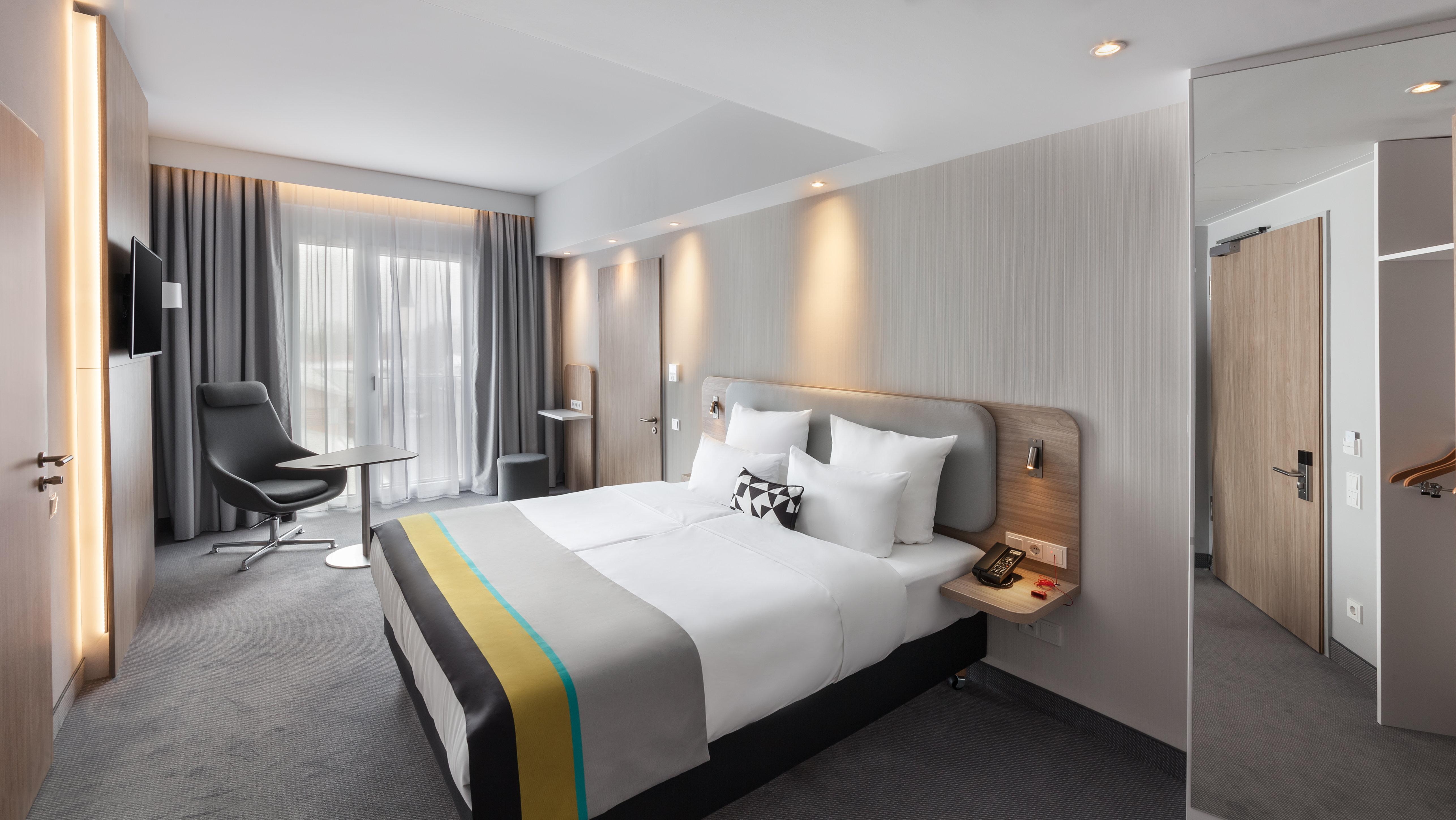 holiday inn express dusseldorf hauptbahnhof
