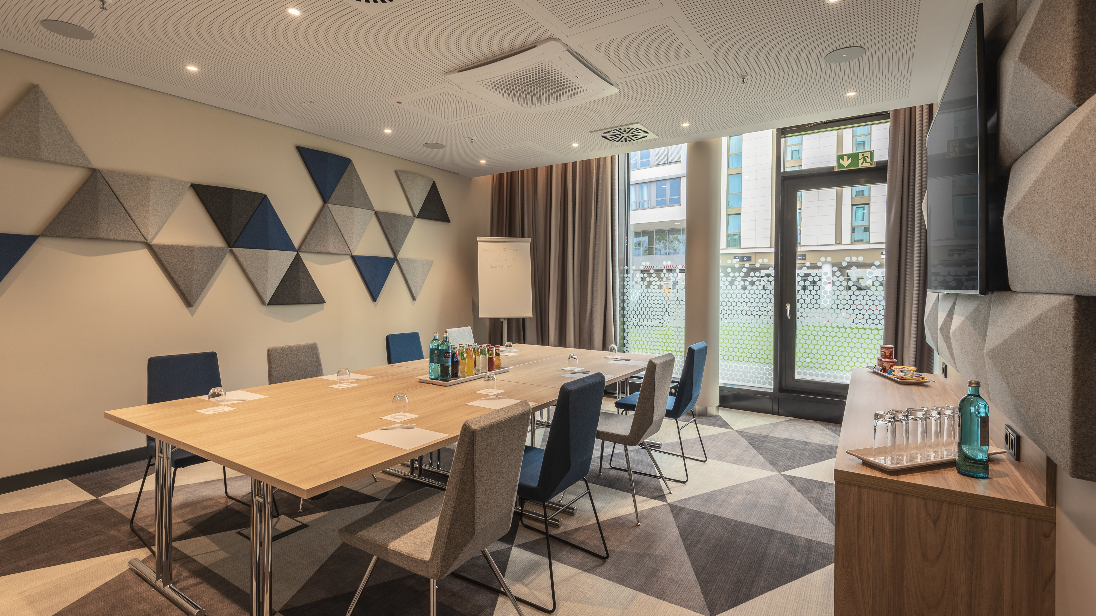 holiday inn express dusseldorf hauptbahnhof