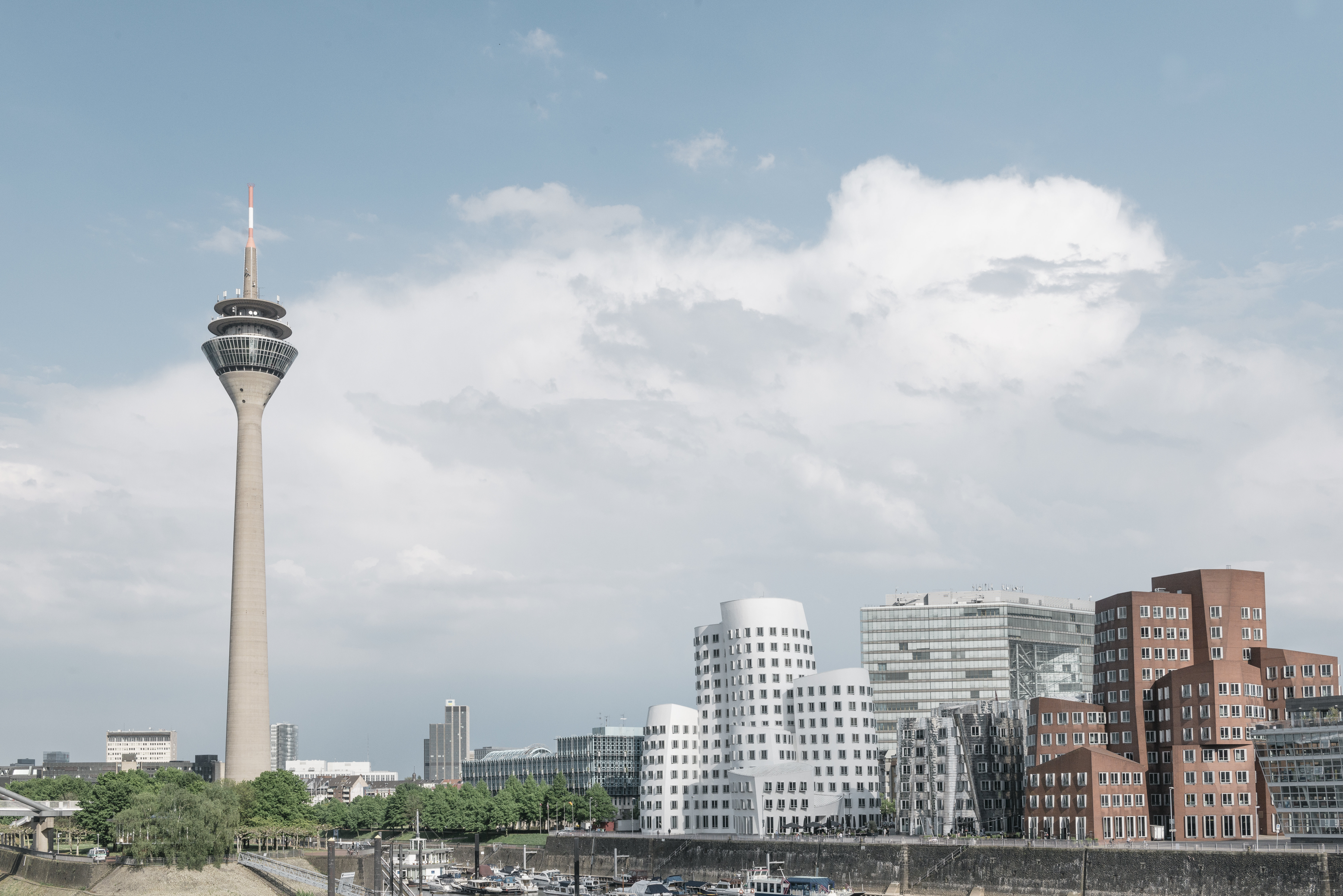 holiday inn express dusseldorf hauptbahnhof