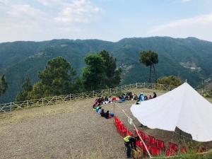 snowdrop eco resort