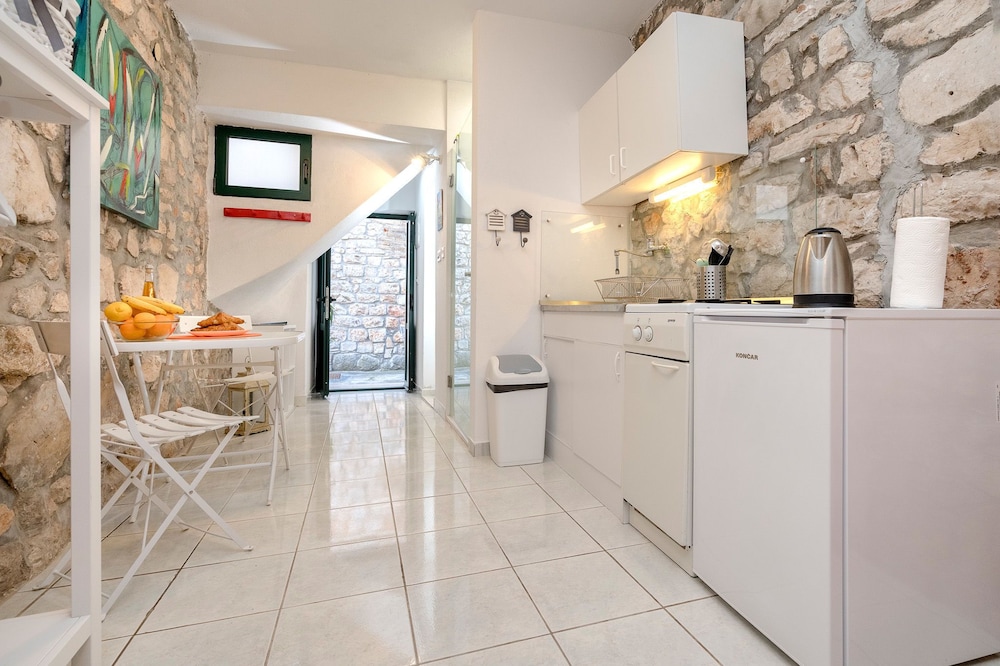 apartments lotti