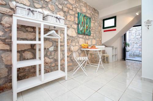 apartments lotti