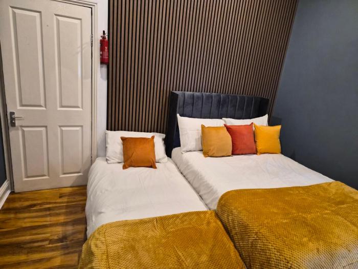 dodi apartments