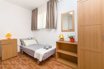 apartments and rooms anita