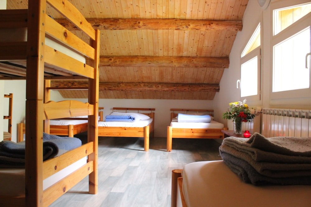 le relais des merveilles hostel