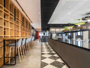 ibis duesseldorf airport