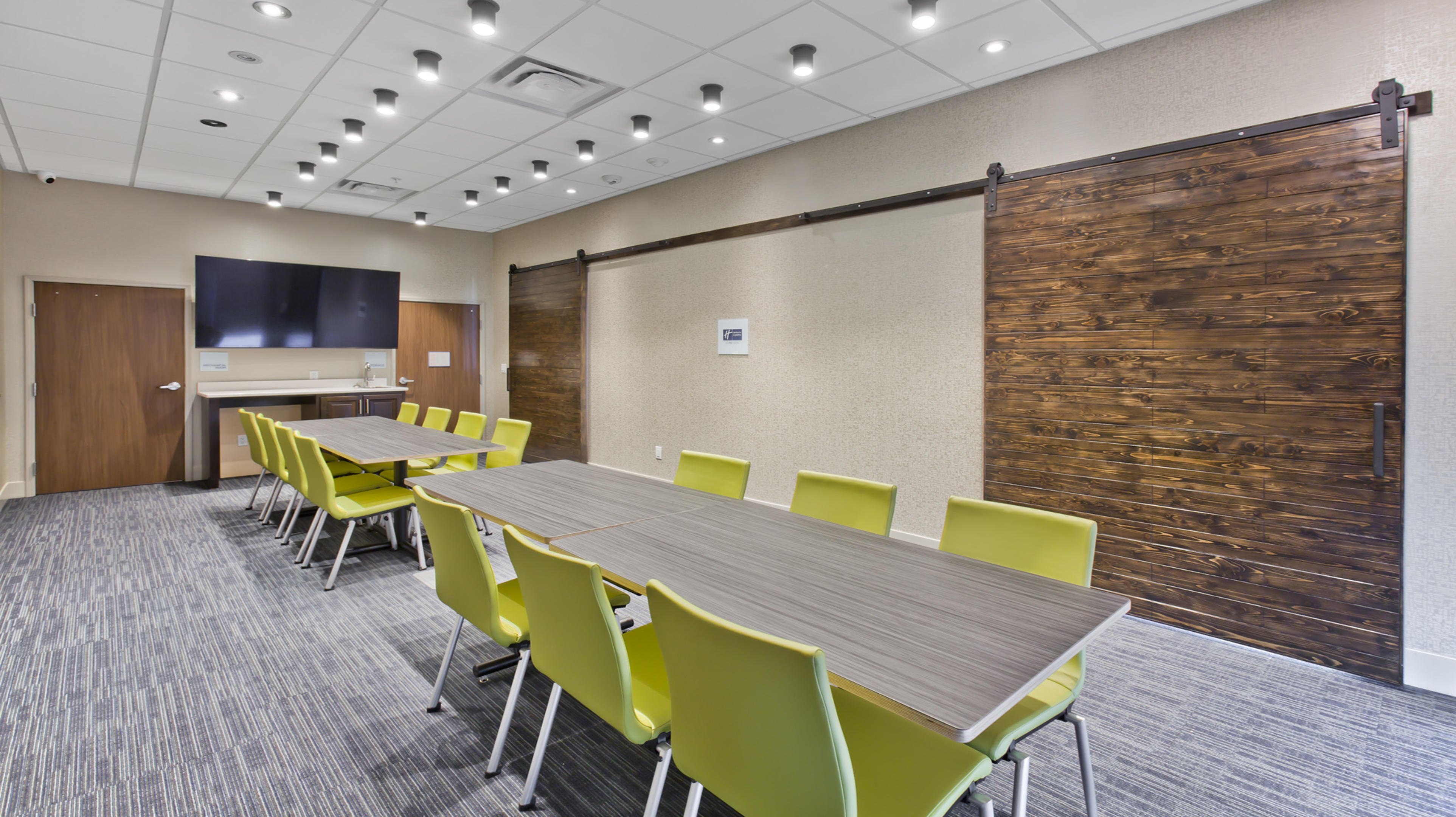 holiday inn express and suites green river an ihg hotel