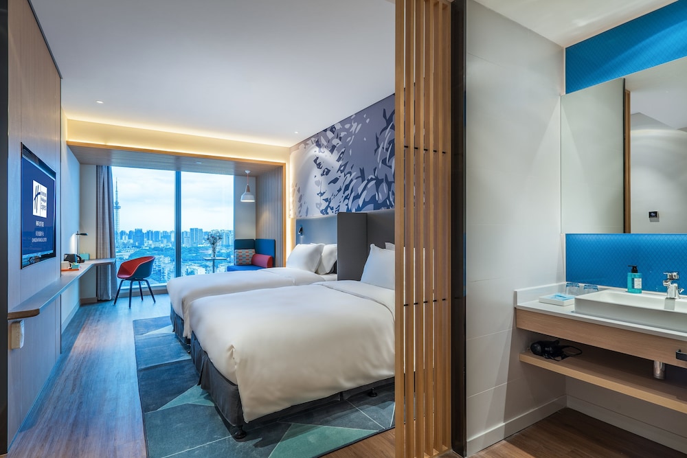 holiday inn express changsha wuyi plaza
