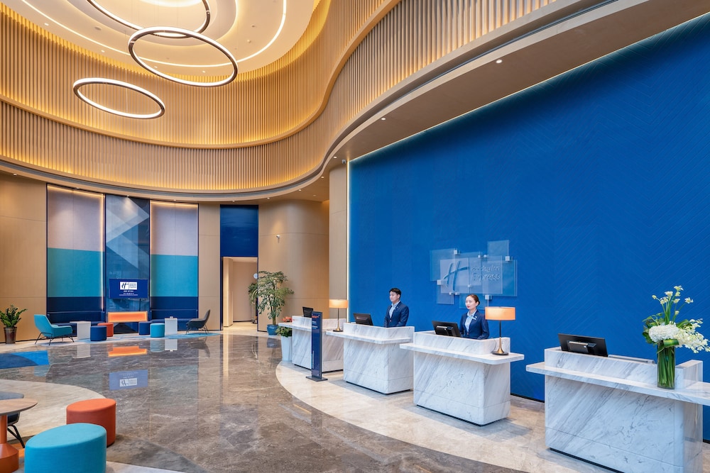 holiday inn express changsha wuyi plaza