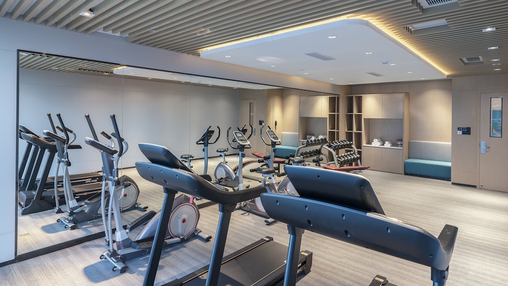 holiday inn express changsha wuyi plaza