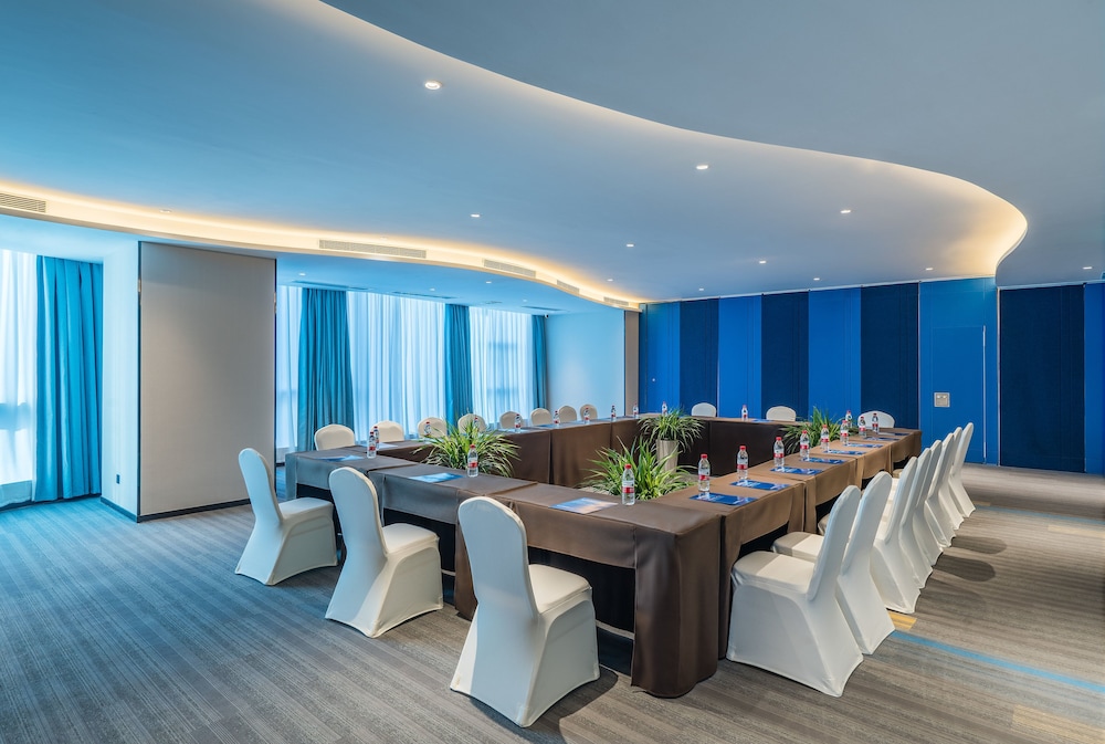 holiday inn express changsha wuyi plaza