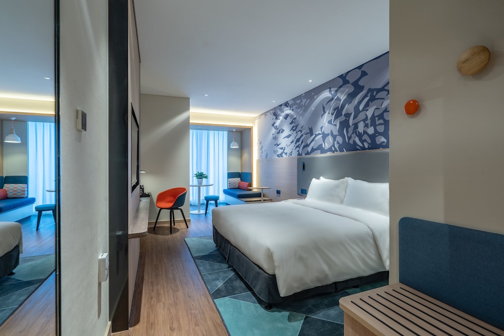 holiday inn express changsha wuyi plaza