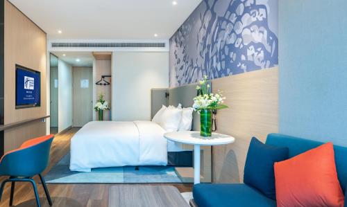 holiday inn express changsha wuyi plaza