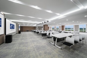 holiday inn express harbin songbei new district an ihg hotel