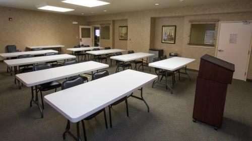 candlewood suites joplin by ihg