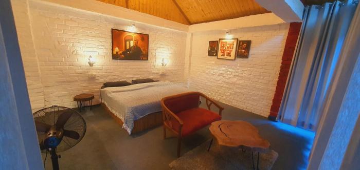 whoopers boutique resort jibhi