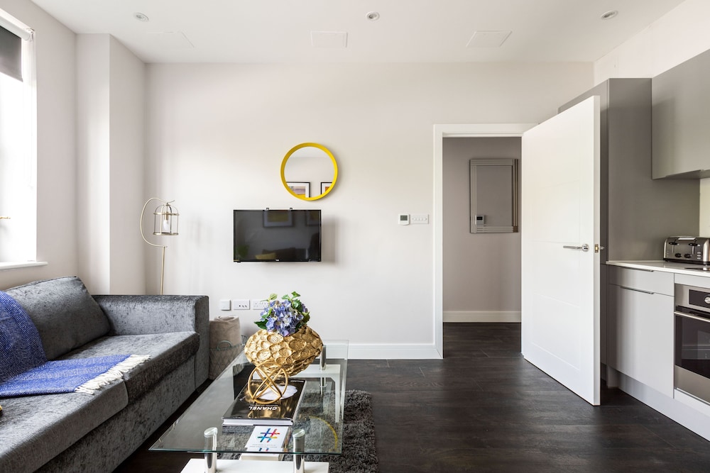 home ly watford premier apartments