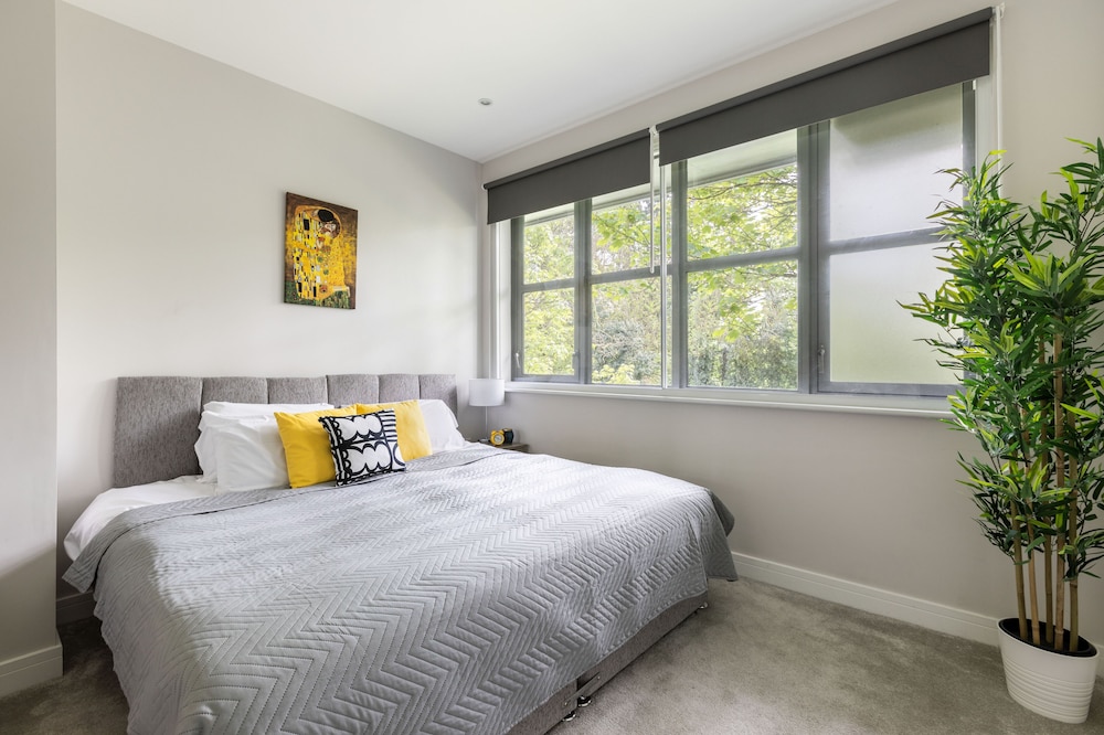 home ly watford premier apartments