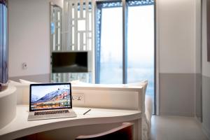 wink hotel saigon centre