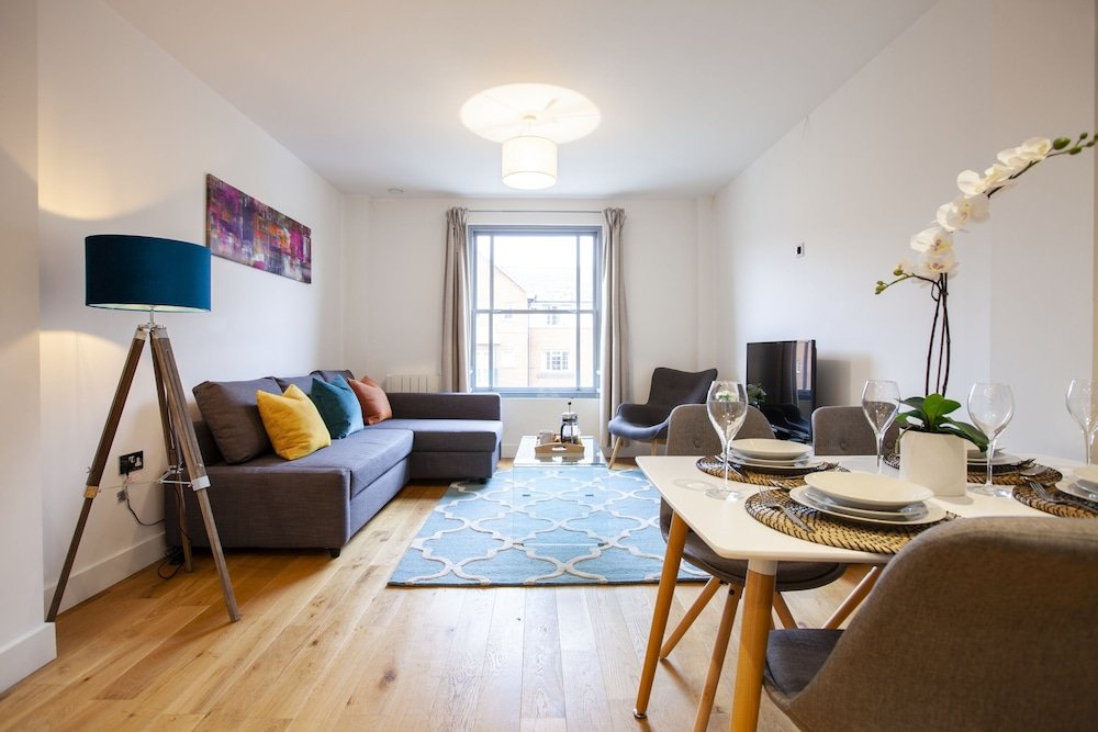 king edward apartments