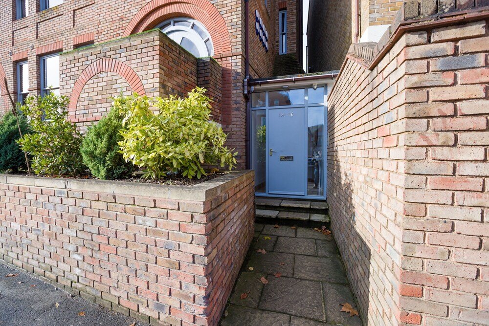 king edward apartments