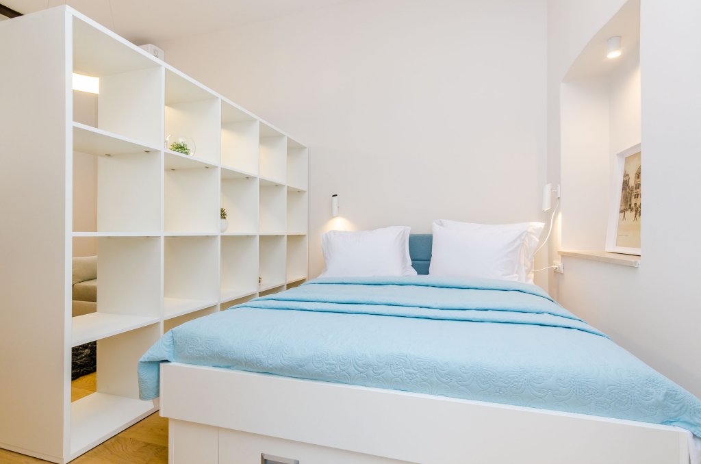 leonarda baroque house old town