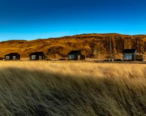 seljalandsfoss horizons