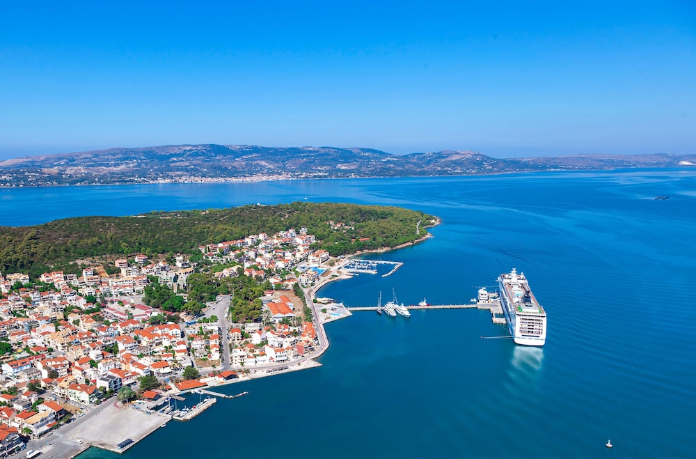 canale hotel and suites