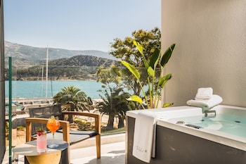 canale hotel and suites