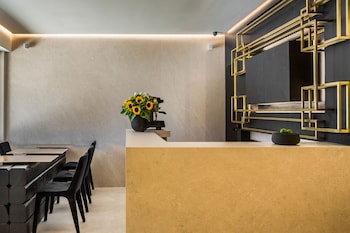 canale hotel and suites