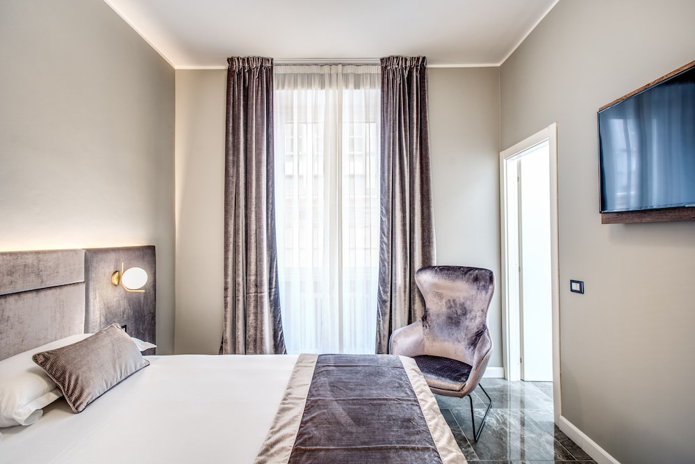 apollo boutique hotel