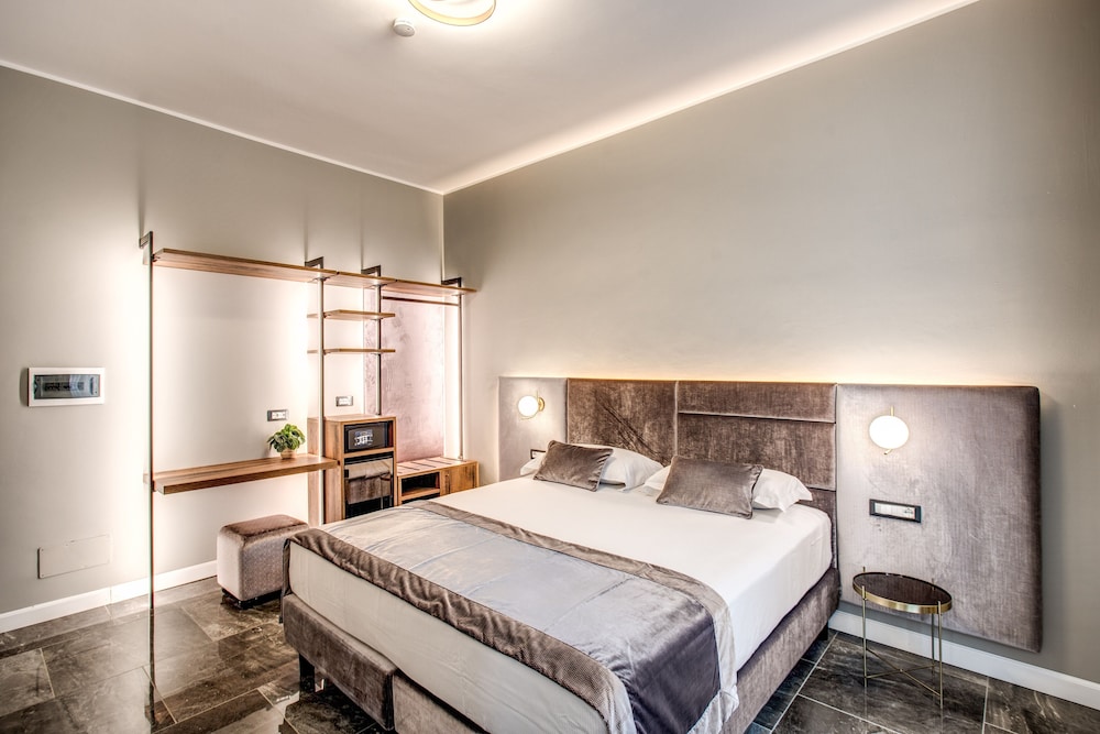 apollo boutique hotel