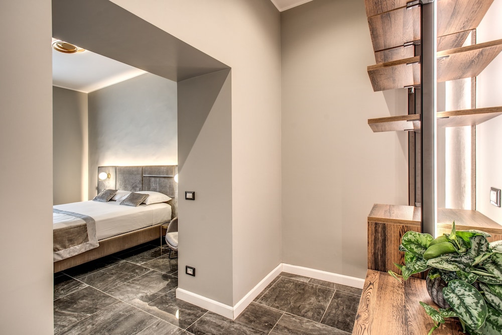 apollo boutique hotel