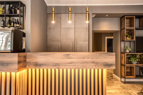 apollo boutique hotel